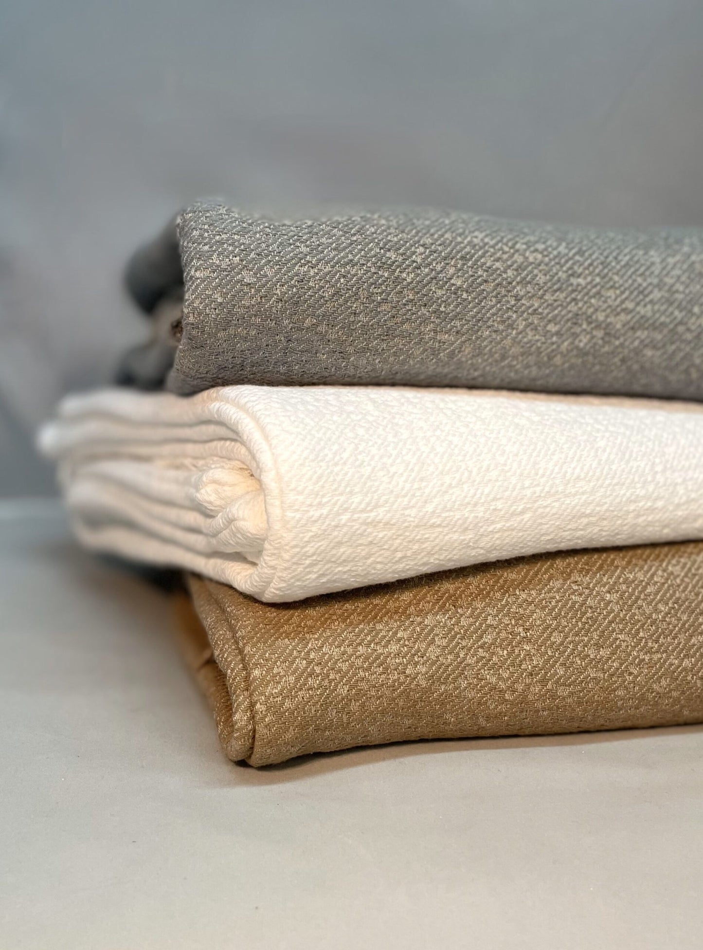 Winslow F/Q Coverlet Sand