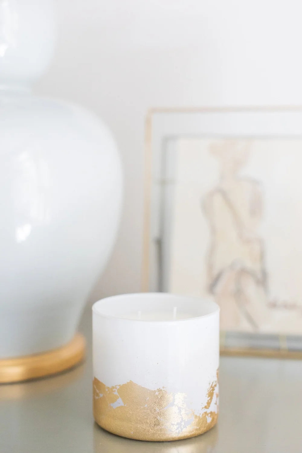 Gracious 2-Wick White Gold Leaf Candle