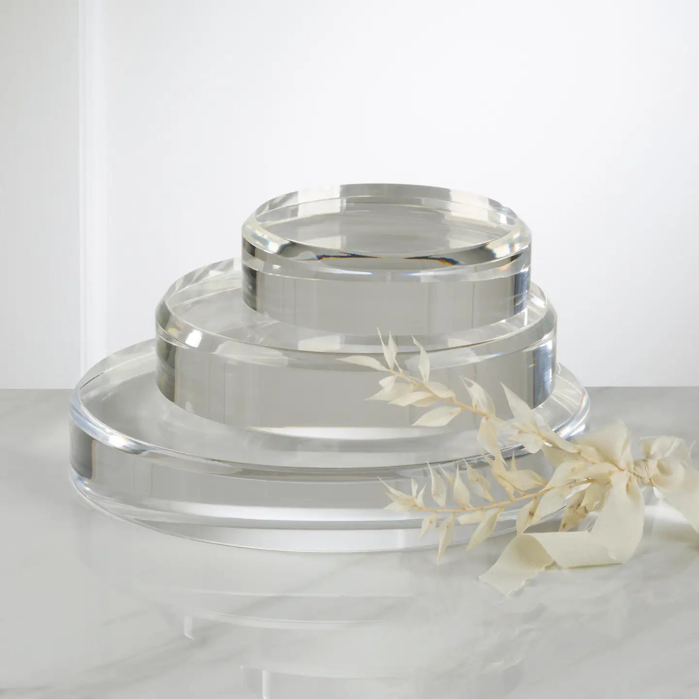 Round Acrylic Riser Set of 3