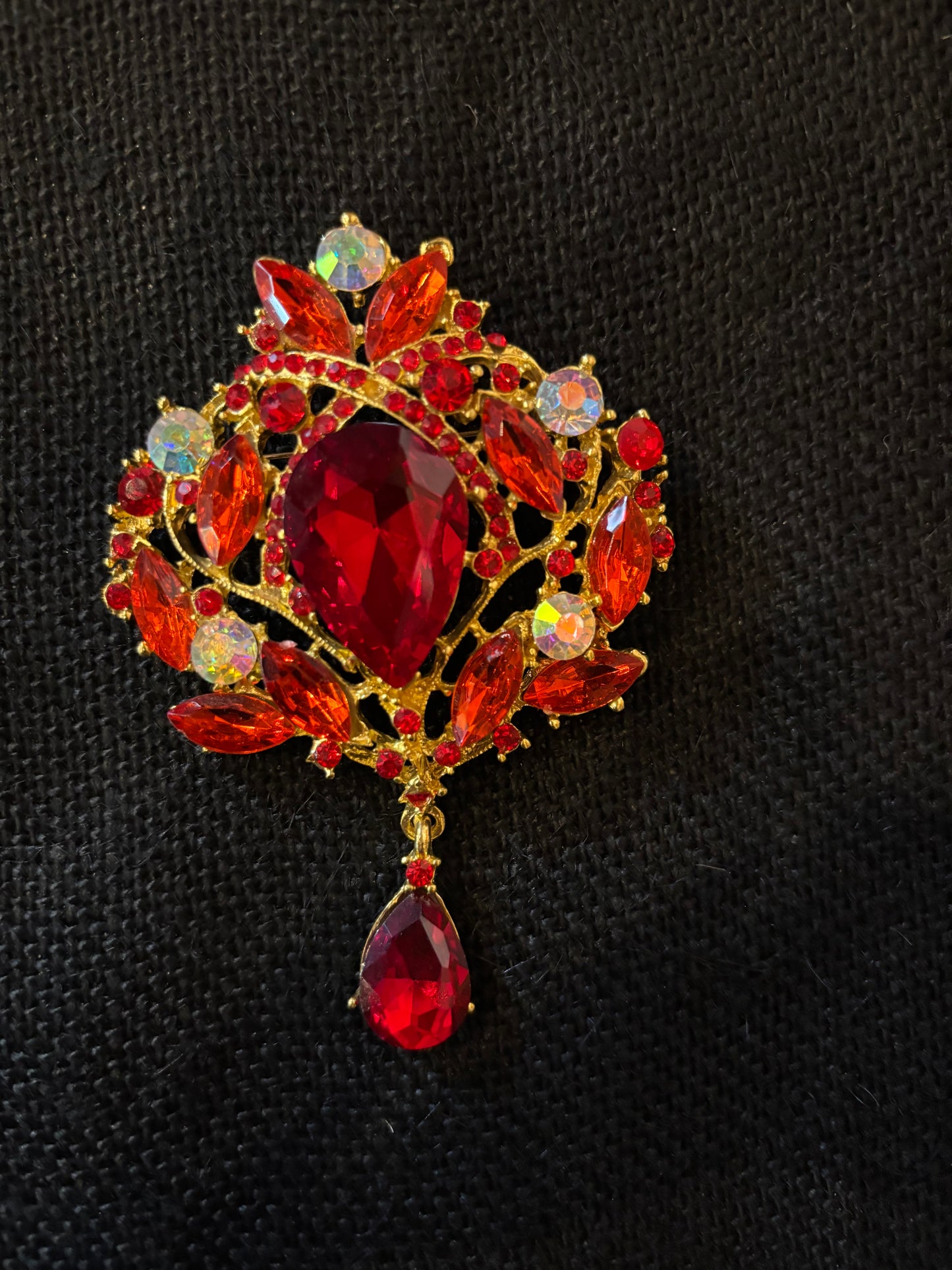 Vintage Tear Drop Red Brooch