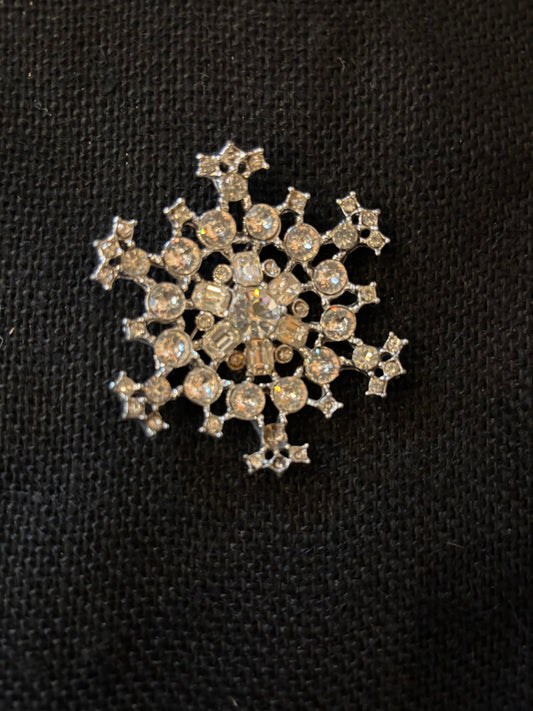 Vintage Snowflake Brooch