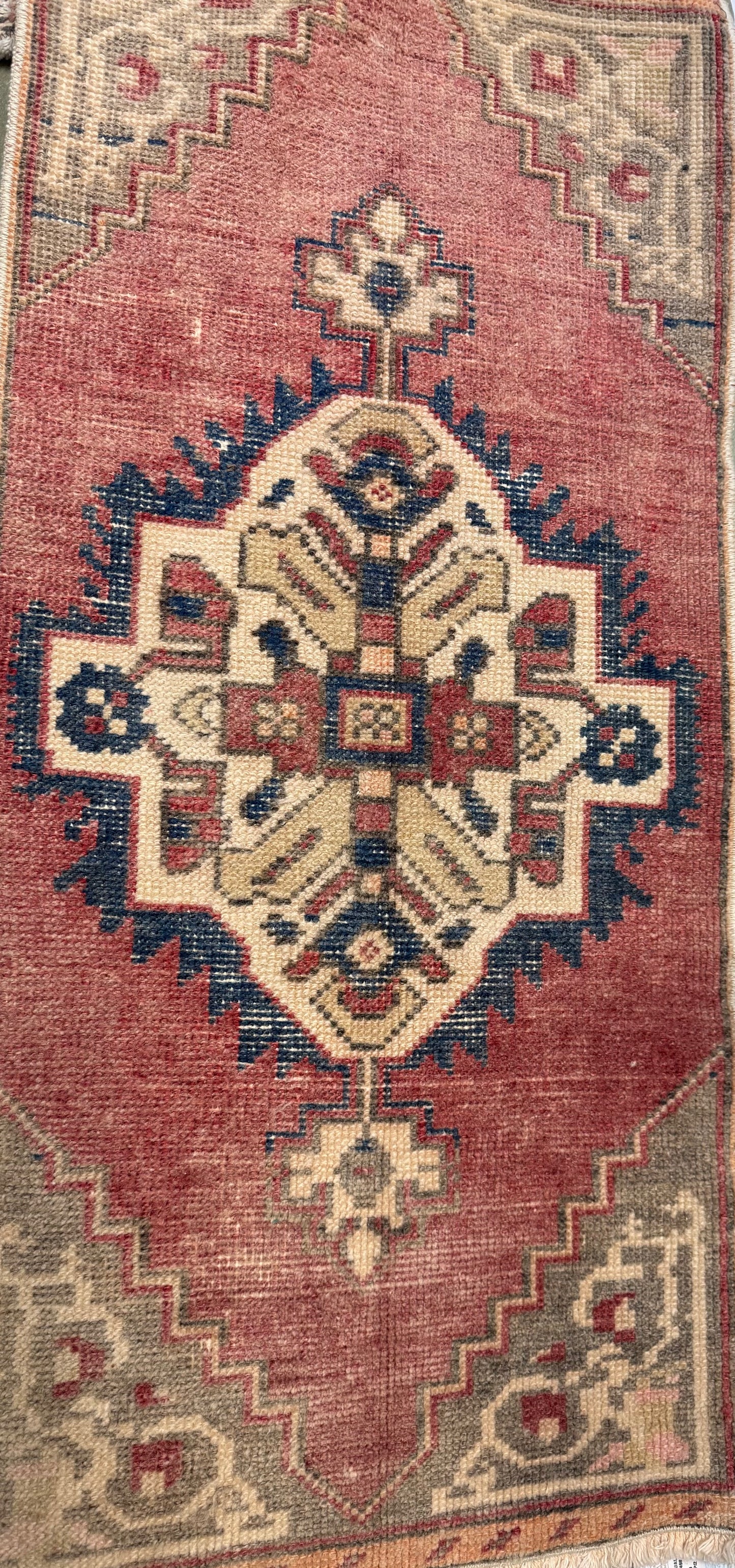 ANTIQUE TURKISH RUG