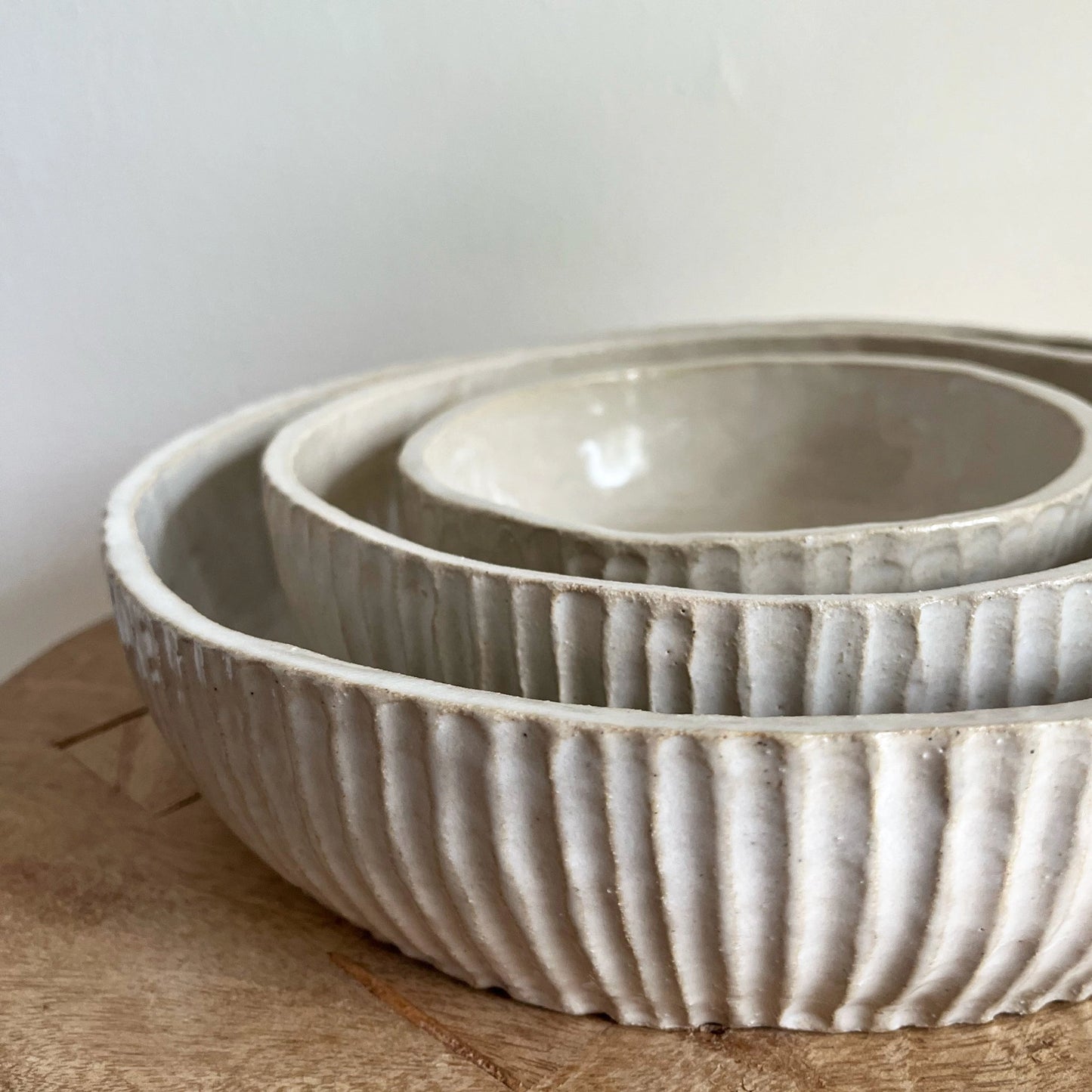Ribbed Bowl Large